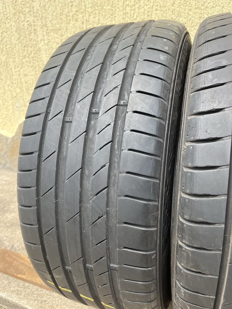 2 бр. летни гуми 235/45/17 Kumho 6 mm DOT 4517
