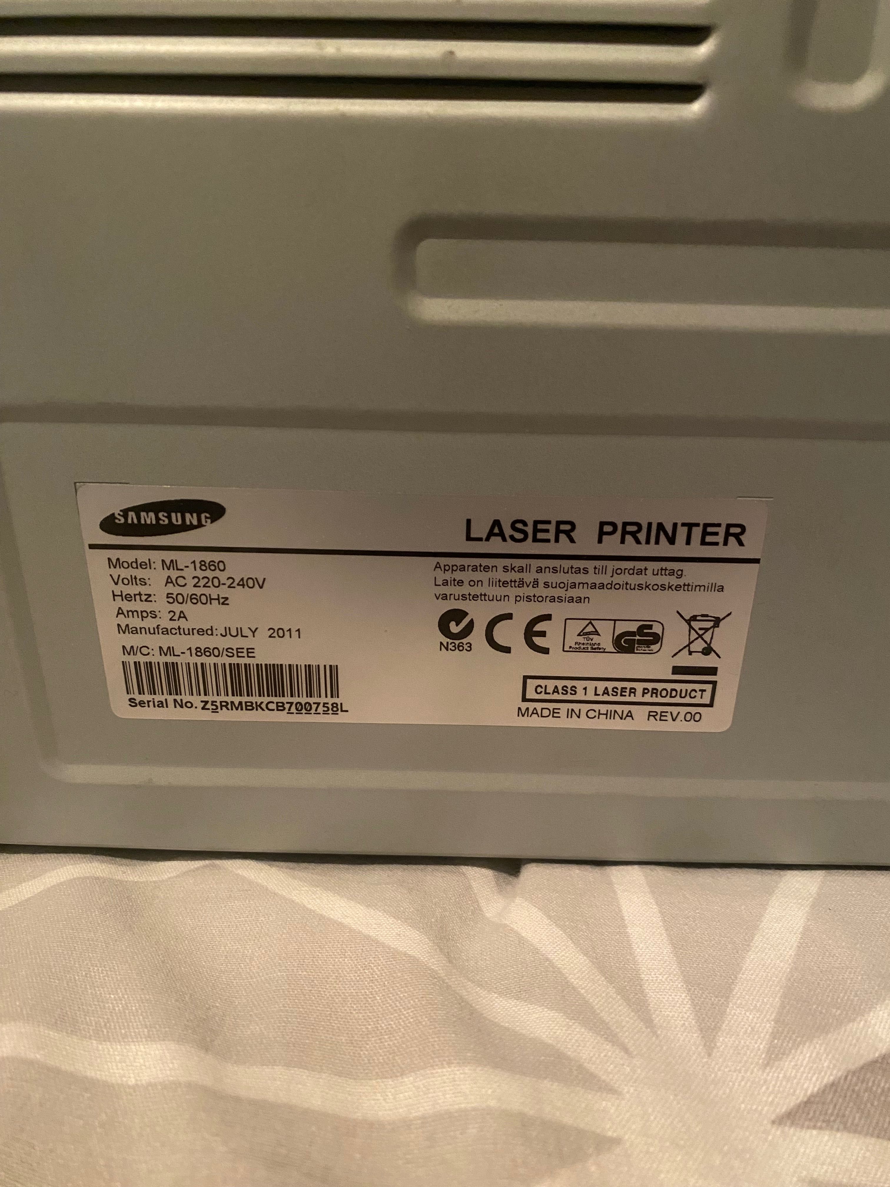 Модел: Samsung ML-1860, монохромен лазерен принтер.