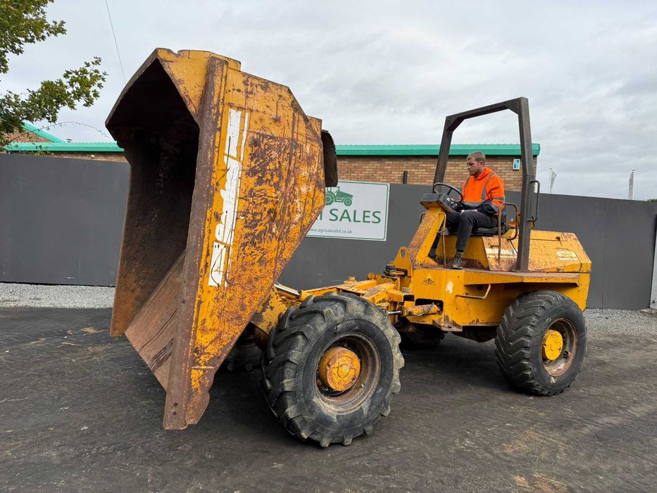 Dumper articulat Benford 6000