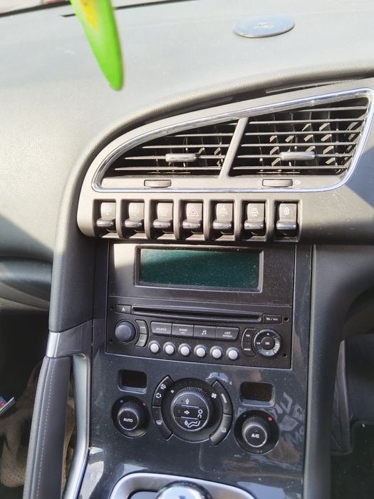 Radio Cd / Climatronic Peugeot 3008 an 2008-2015