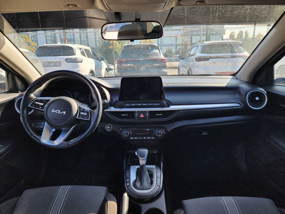 Kia Cerato 2023 yil