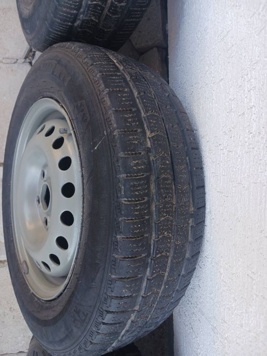 Зимни гуми за Бус с джанти VW T4