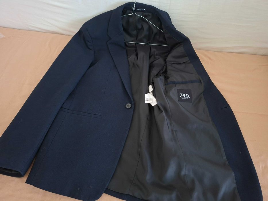 Vand sacou barbatesc Zara