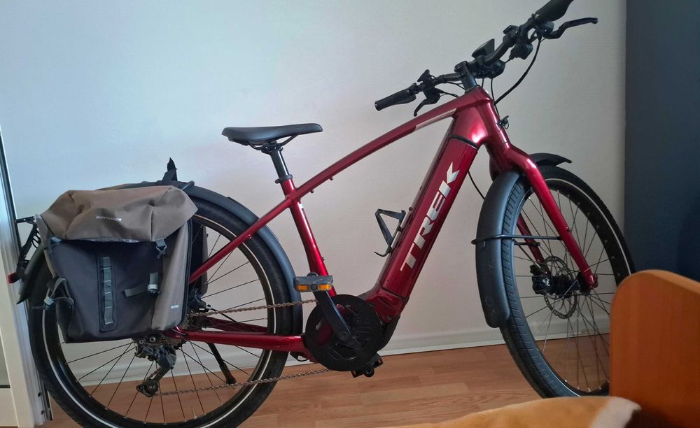Bicicleta electrica Trek Allant+ 8S