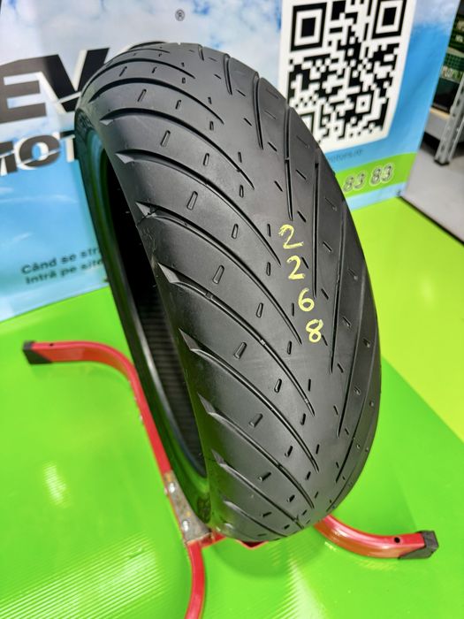 180 55 17 Anvelopa Moto Metzeler Roadtec01 Cauciuc spate C2268