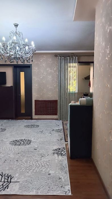 Продам 2 ком Юнусабад 18 квартал Ипотека