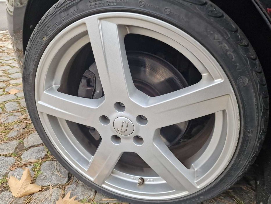 Volvo V40, D3, 150 к,с, 2014г, Бартер за БУС