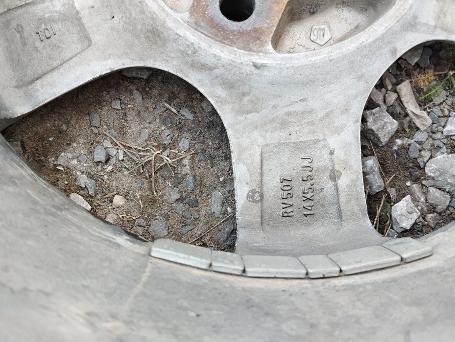 Диски r14 j5.5 et35 4*100