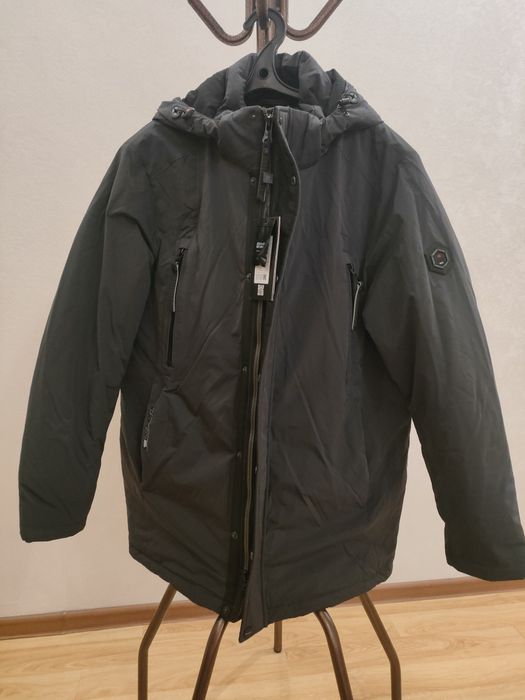 Мужская зимняя куртка