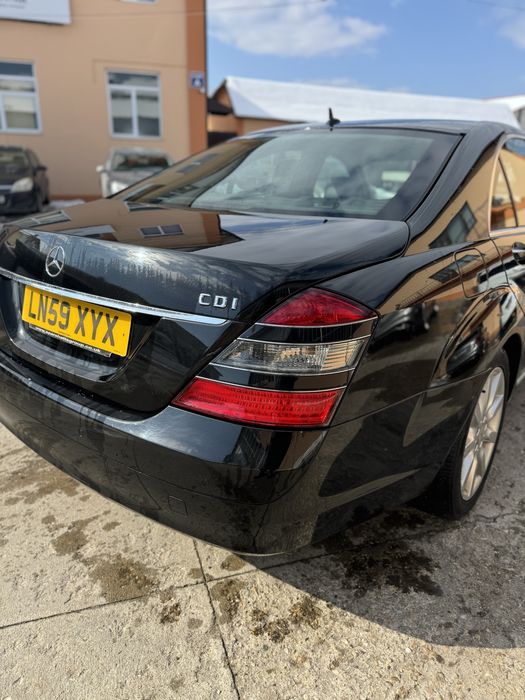 Haion portbagaj Mercedes s-clasd w221 stare impecabila! Negru