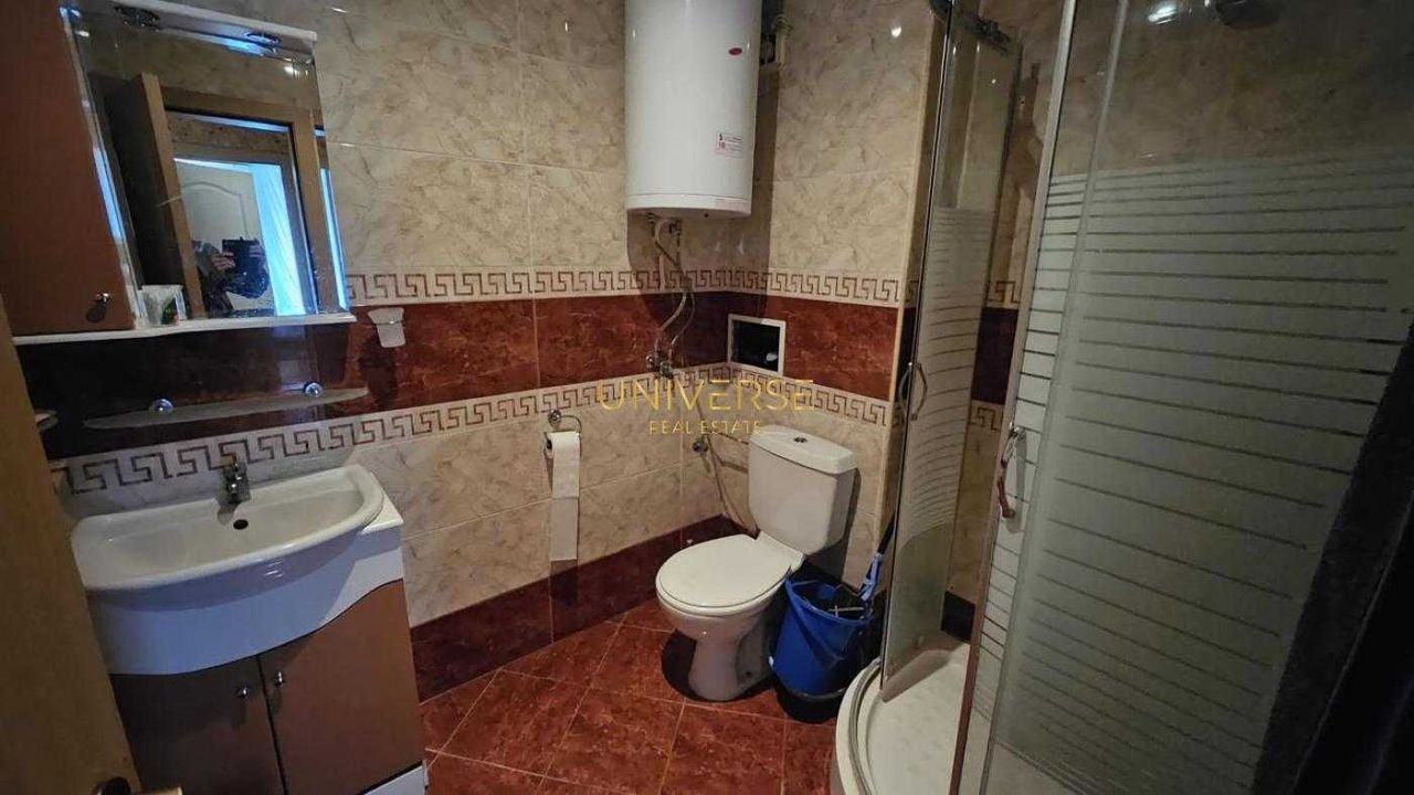Продава се Двустаен апартамент в к.к. Слънчев бряг - 67 кв.м за 1172 €/кв.м - Снимка #2