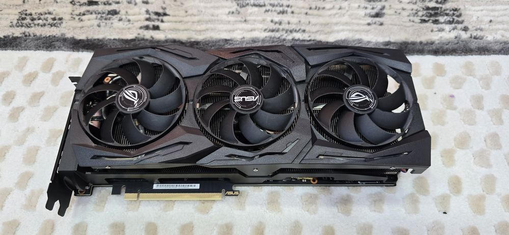 Asus Rog Strix RTX 2070 SUPER 8G