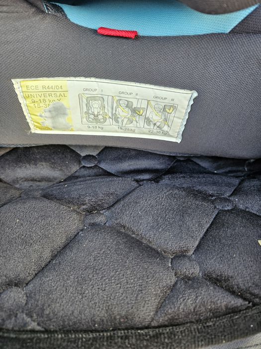 vand scaun de masina