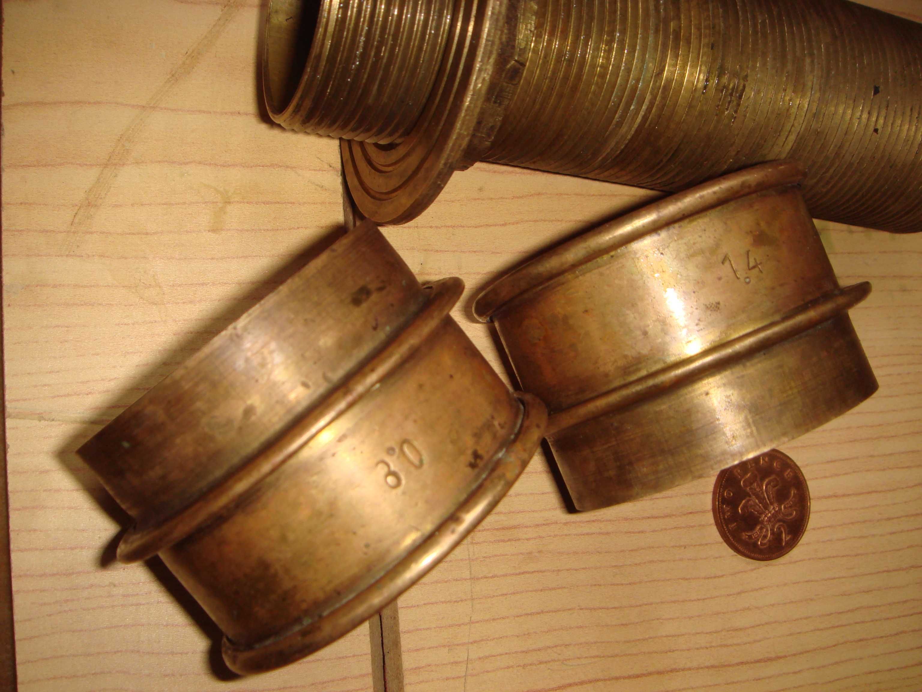 Труба с резьбой  Латунь и два фильтра - сита Латунь по 5 см Старинные
