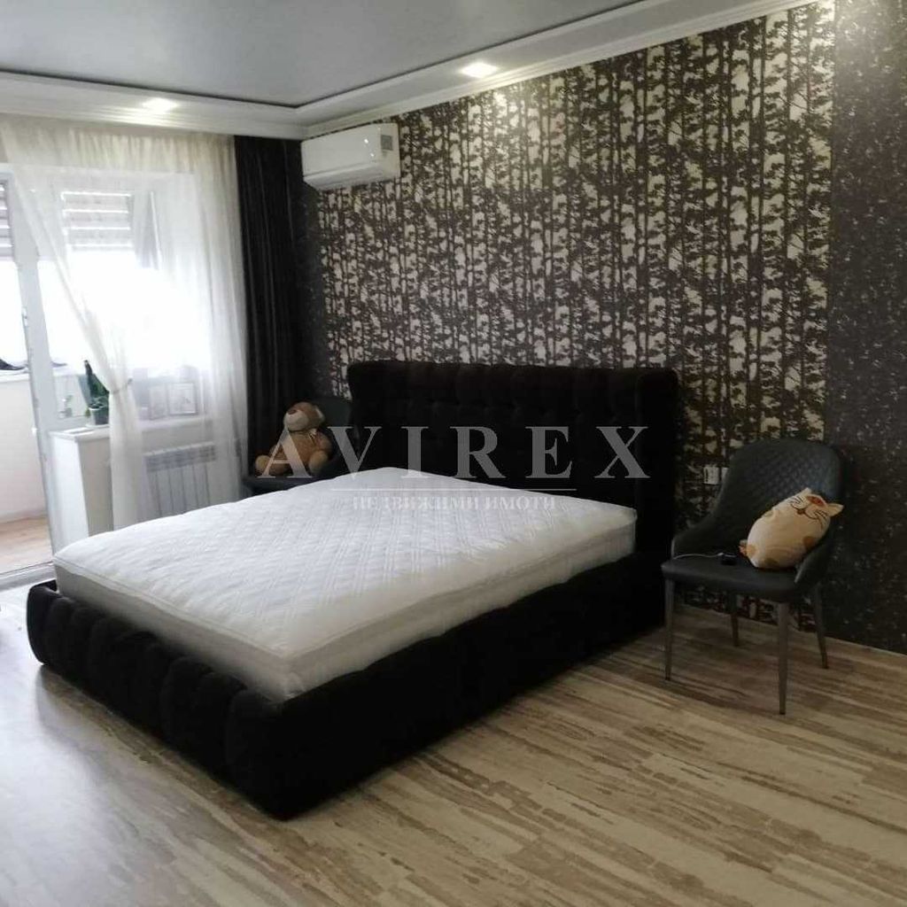 Дава се под наем Двустаен апартамент в Пловдив, Тракия - 68 кв.м за 295.8 € - Снимка #2