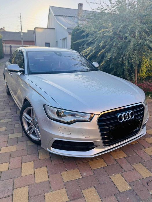 Inchiriez Audi Diesel Automat 2.0 masina auto cu 5 locuri