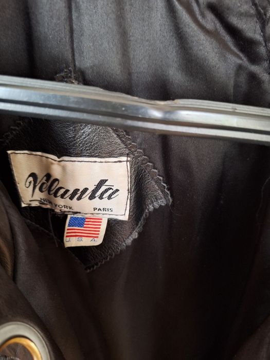 LóHaina de piele lunga Mr. 54/56  700 lei