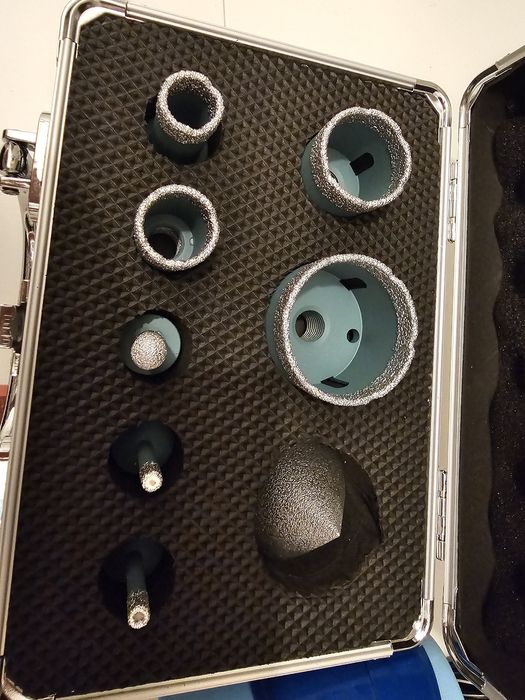 Carote gresie/ventuze