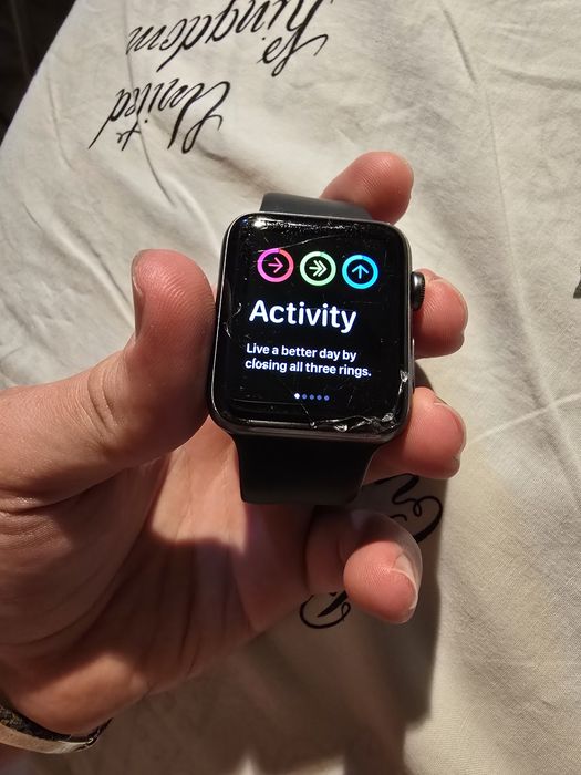 Lot apple watch (pentru piese)