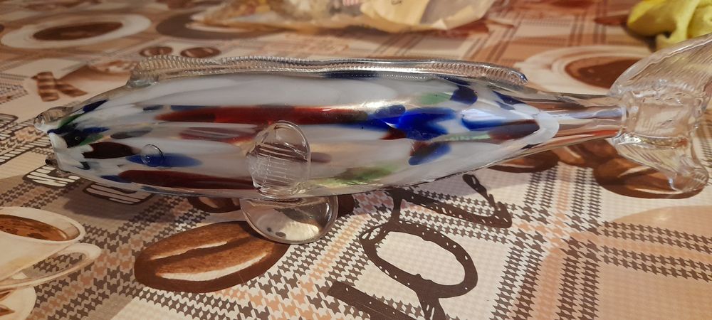 Vând urgent peste din sticla pentru decor