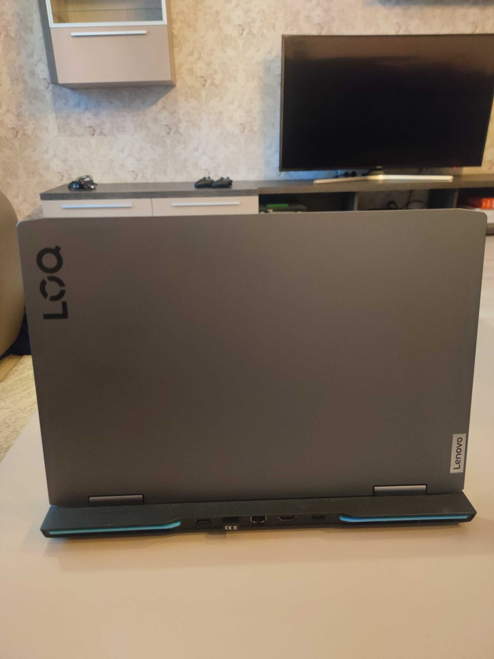 Laptop Gaming Lenovo LOQ i5 ,16GB, 512GB SSD, RTX 4060+controler xbox