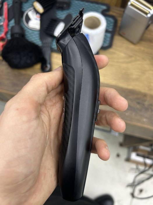 Masina de contur Babyliss