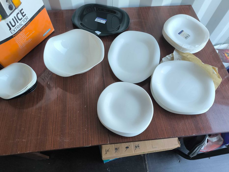 Luminarc Сервиз за хранене 27части  Black and White