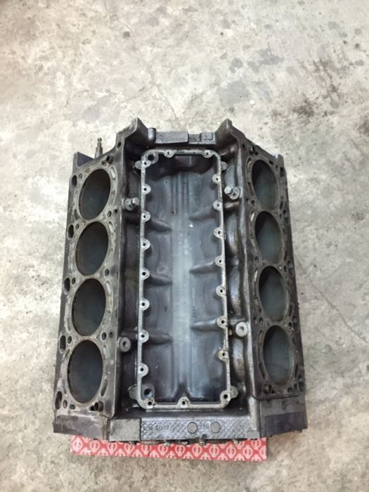 Двигател за BMW 4.4i M62 e38 e39 e53