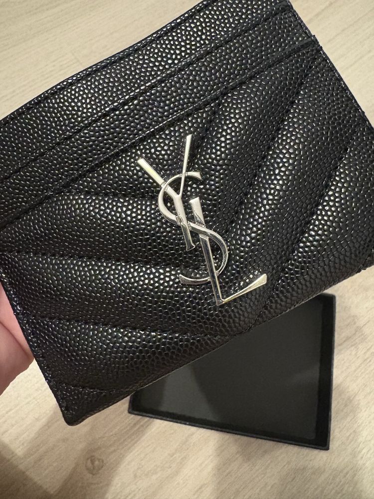 Portcard Yves Saint Laurent