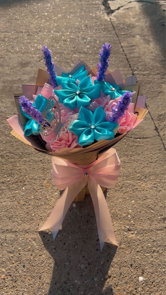 Buchete de flori personalizate