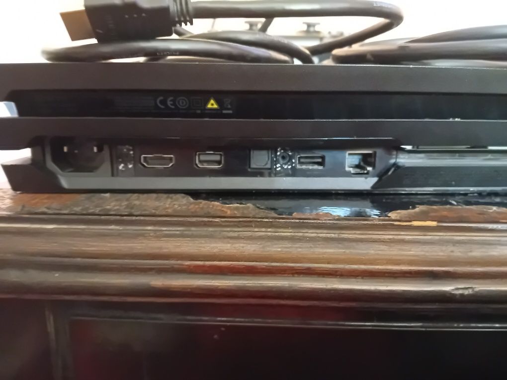 Промо-Playstation 4 pro 1tb