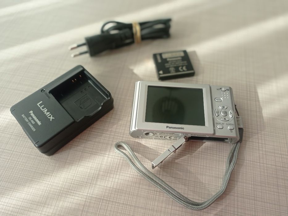 Фотоапарат Panasonic DMC-FS42