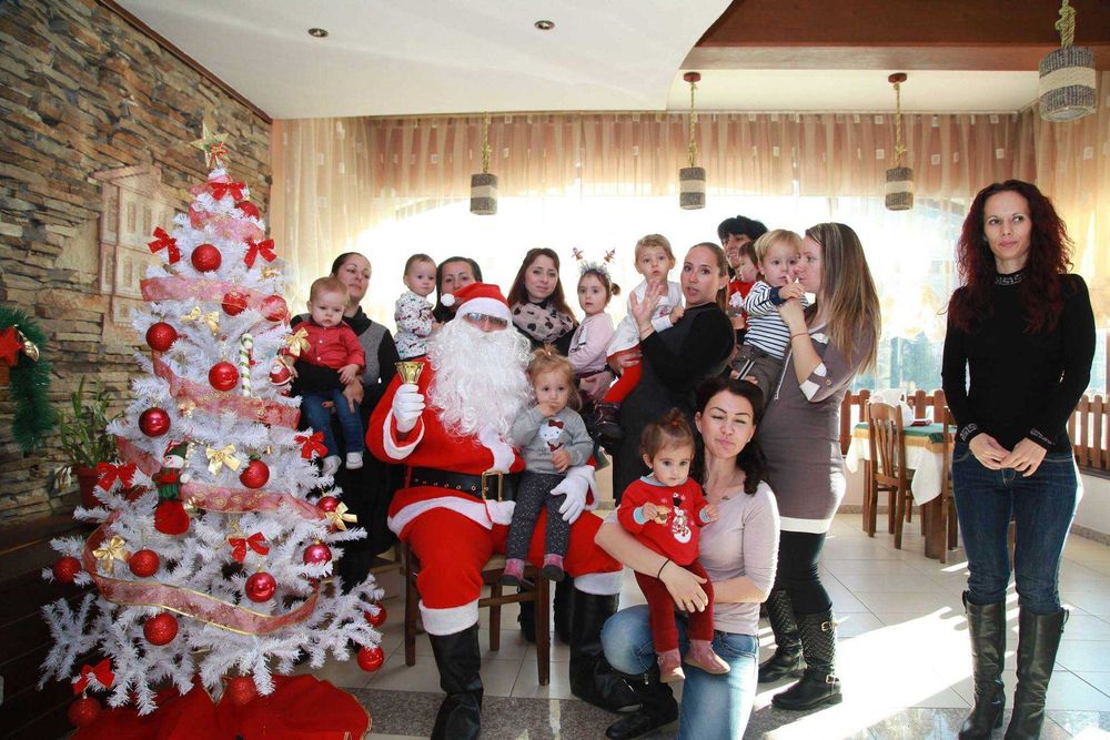 Коледно парти и Дядо Коледа от Слон-Балон