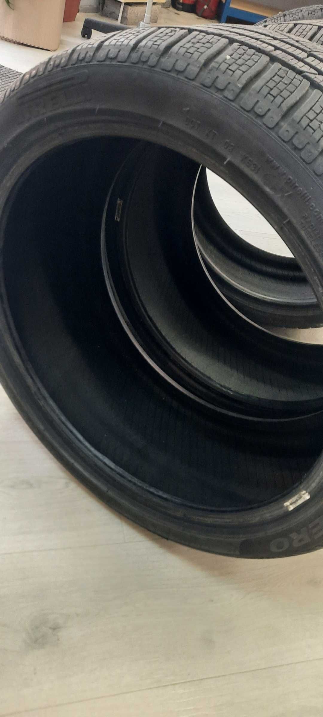 Гуми pirelli sottozero  255/35/19