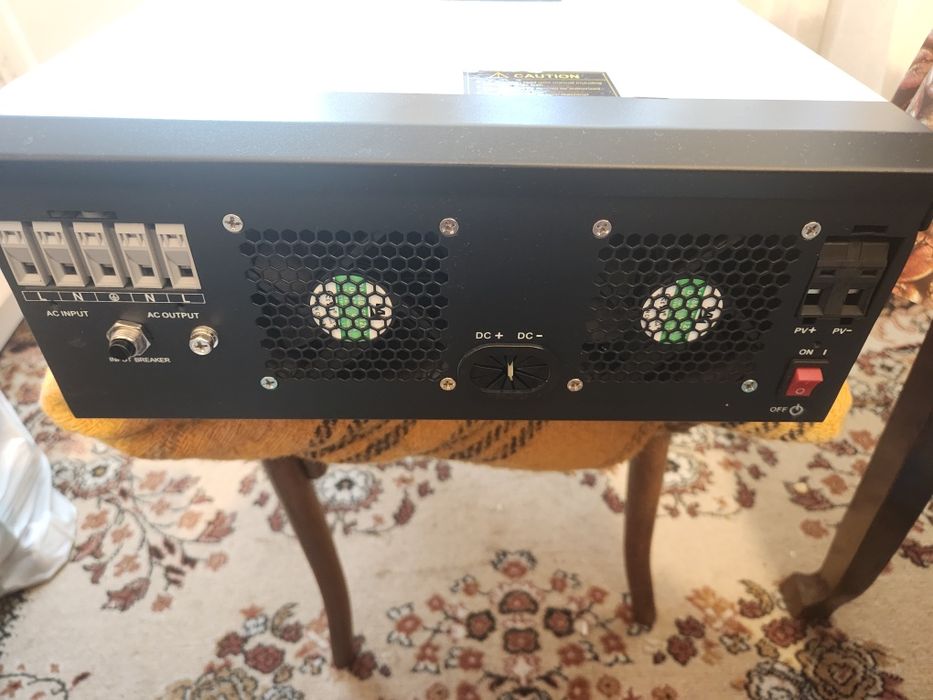 Invertor Hibrid 5 kw