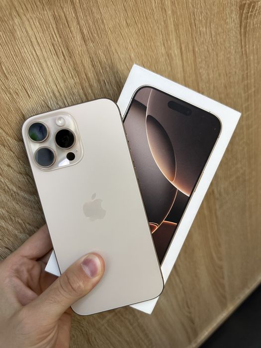 Продаетса iPhone 16 Pro Max