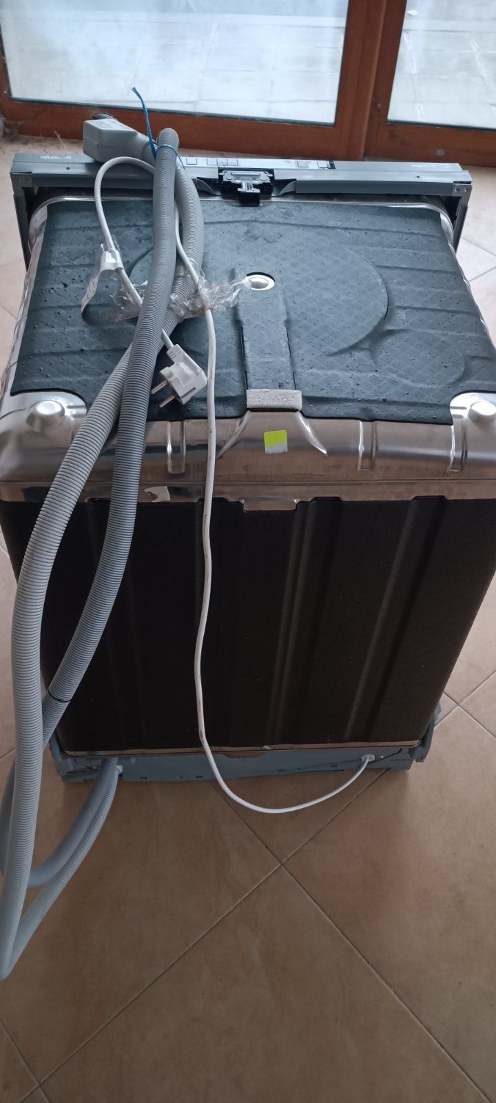 Съдомиялна за вграждане Gorenje