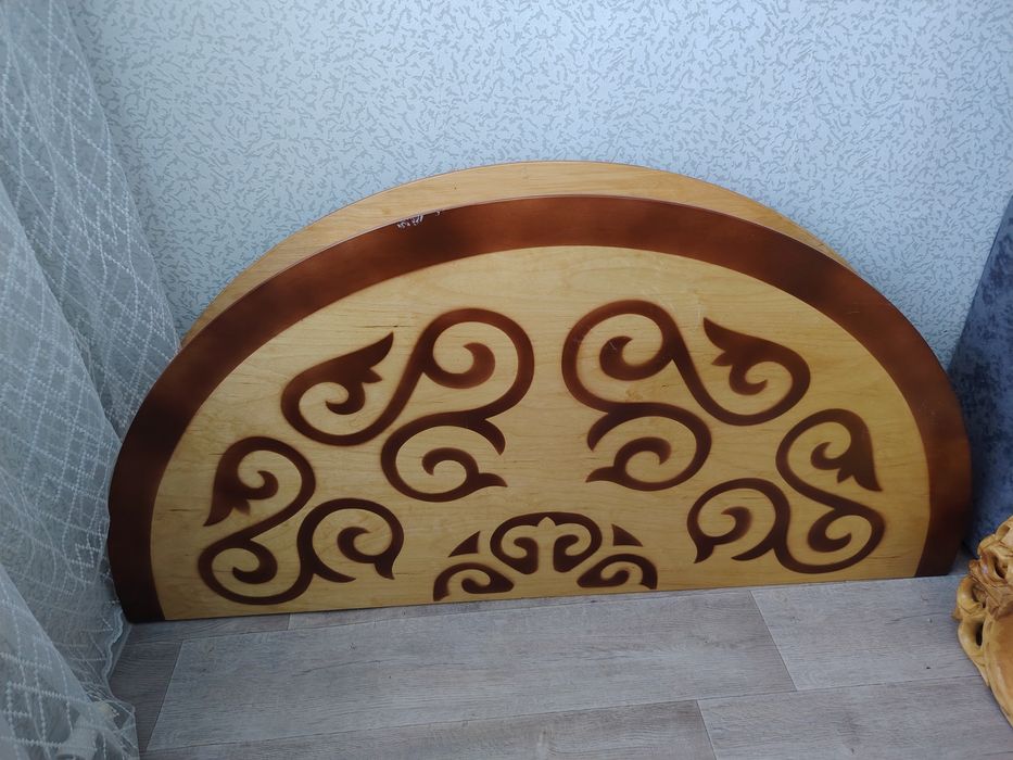 Стол национальный