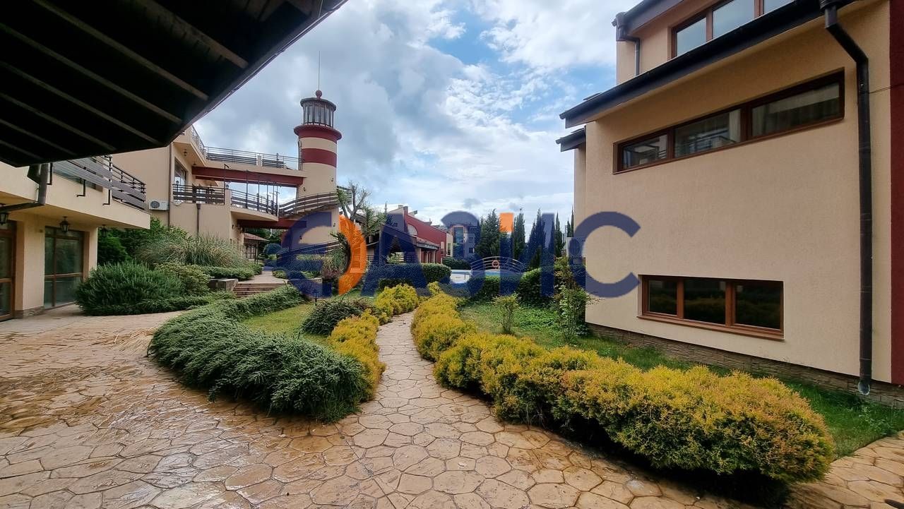 Продава се Едностаен апартамент в Свети Влас - 48 кв.м за 1165 €/кв.м - Снимка #13