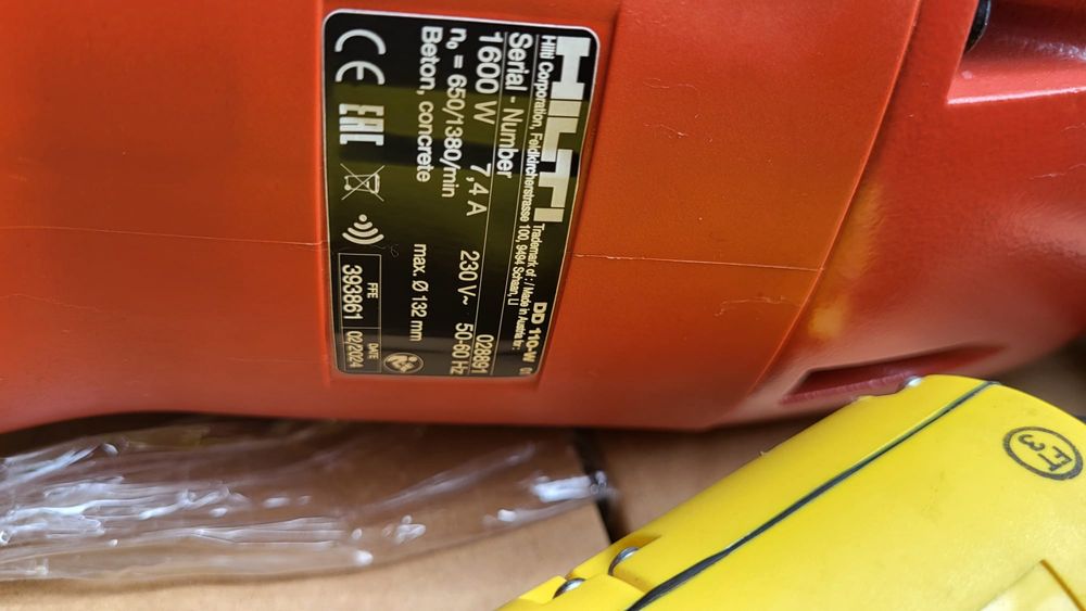 Vand masina de carotat hilti noua dd110w