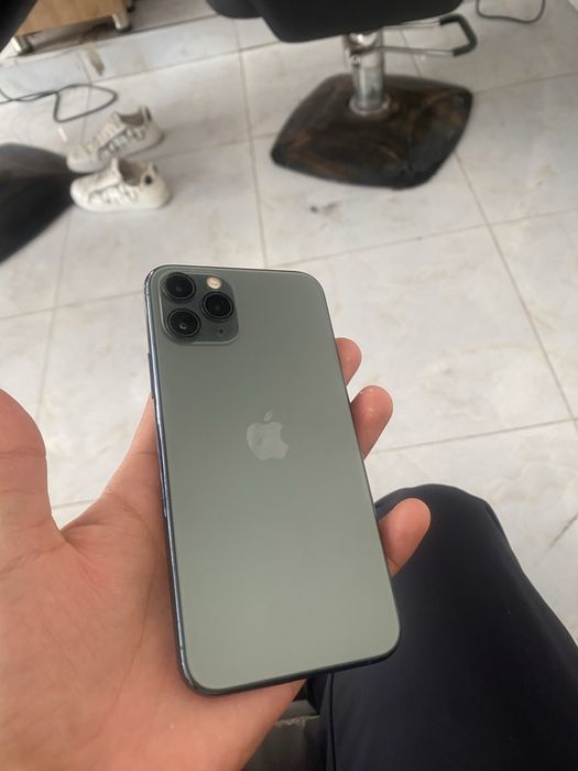 Iphone 11 Pro srochniy