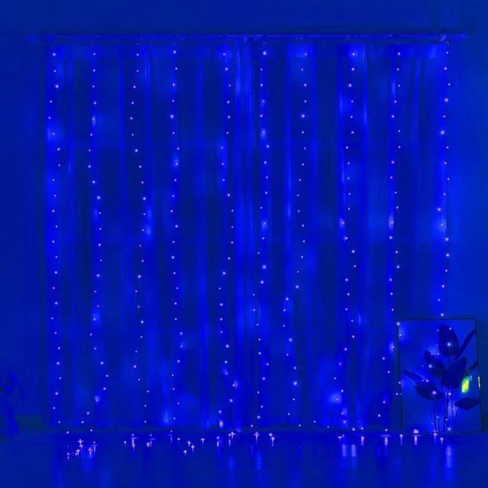 Коледни лампички с 300Led лампи 3 метра на 3 метра ,коледна завеса