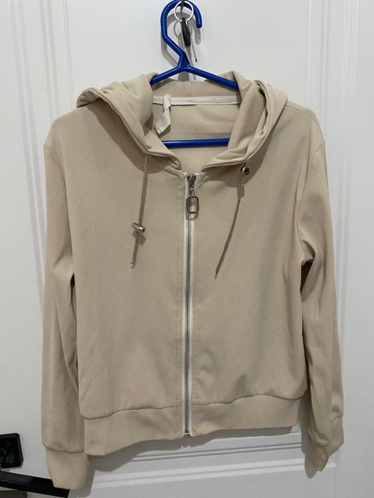 Продаётся одежда для девочек