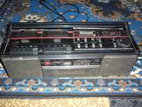 Radiocasetofon Hitachi