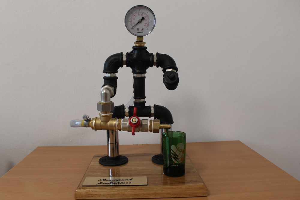 Dispenser-dozator-alcool-steampunk firefighter