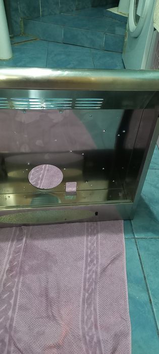 Curat hote de aragaz