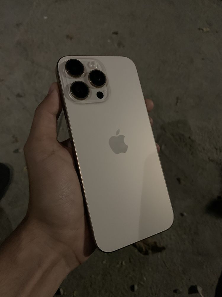 iPhone 16 pro max sotiladi