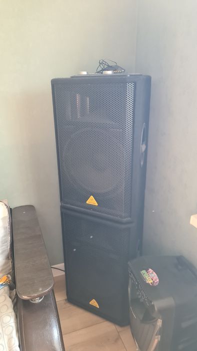 Мощные эстрадные колонки