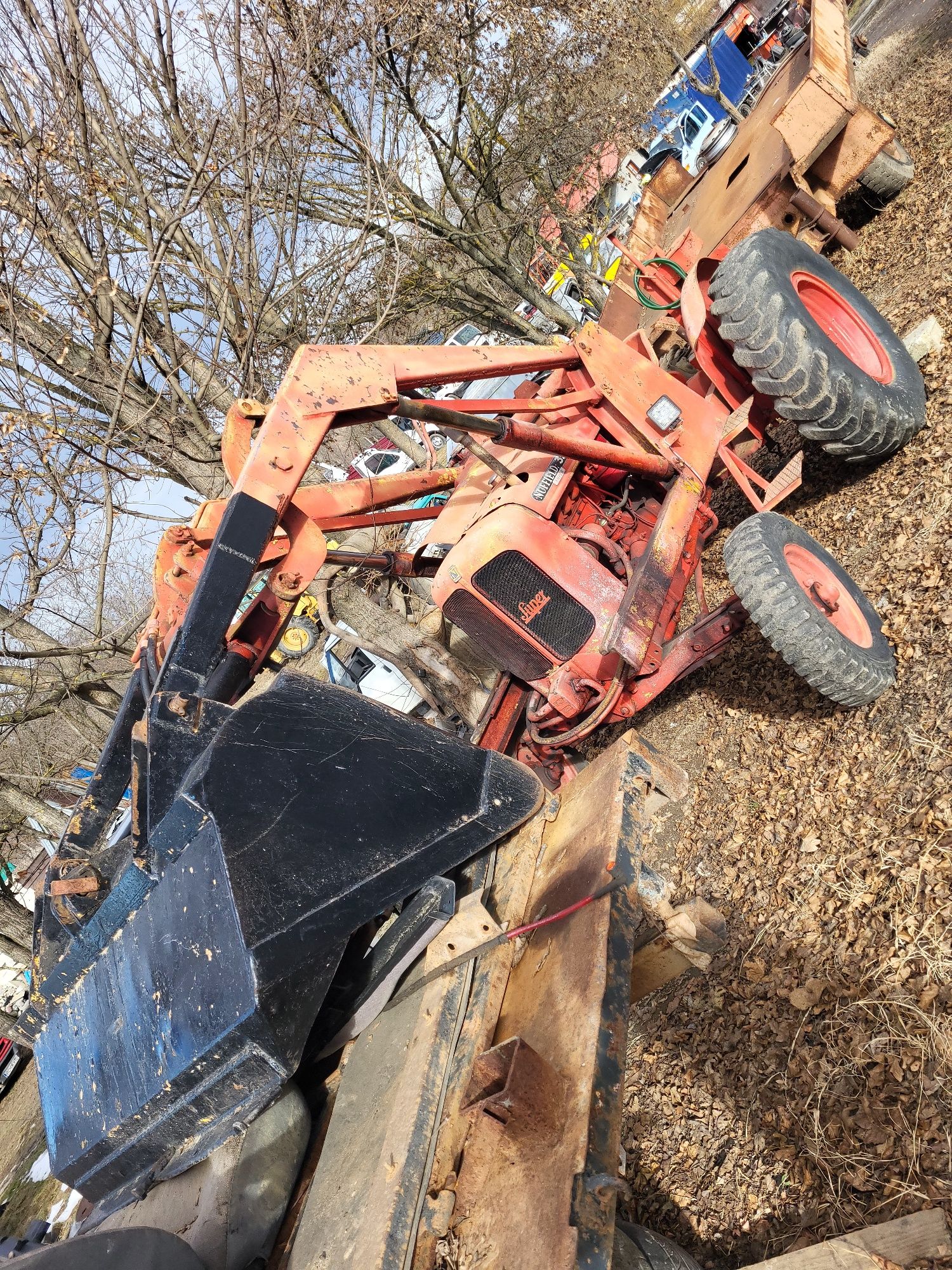 Tractor și remorcă