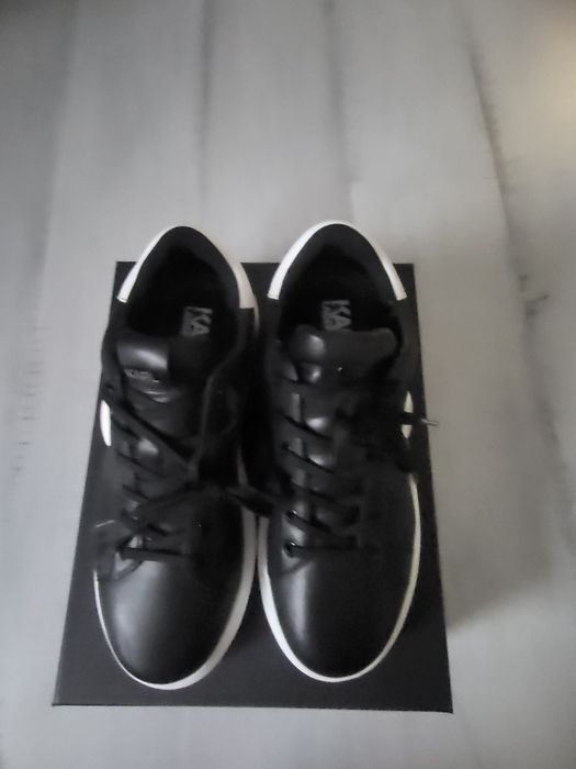 Pantofi Karl Lagerfild masura 42 originali